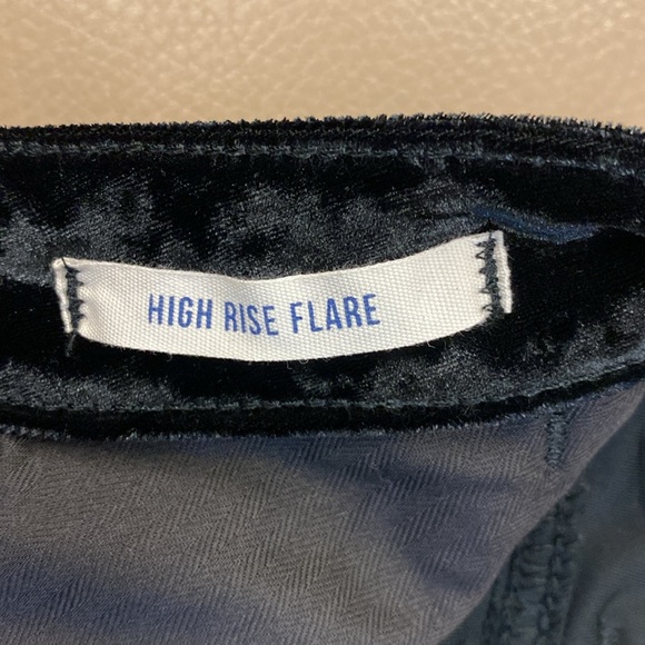 Wrangler Retro High Rise Flare - Black- 27x32 - Picture 7 of 9